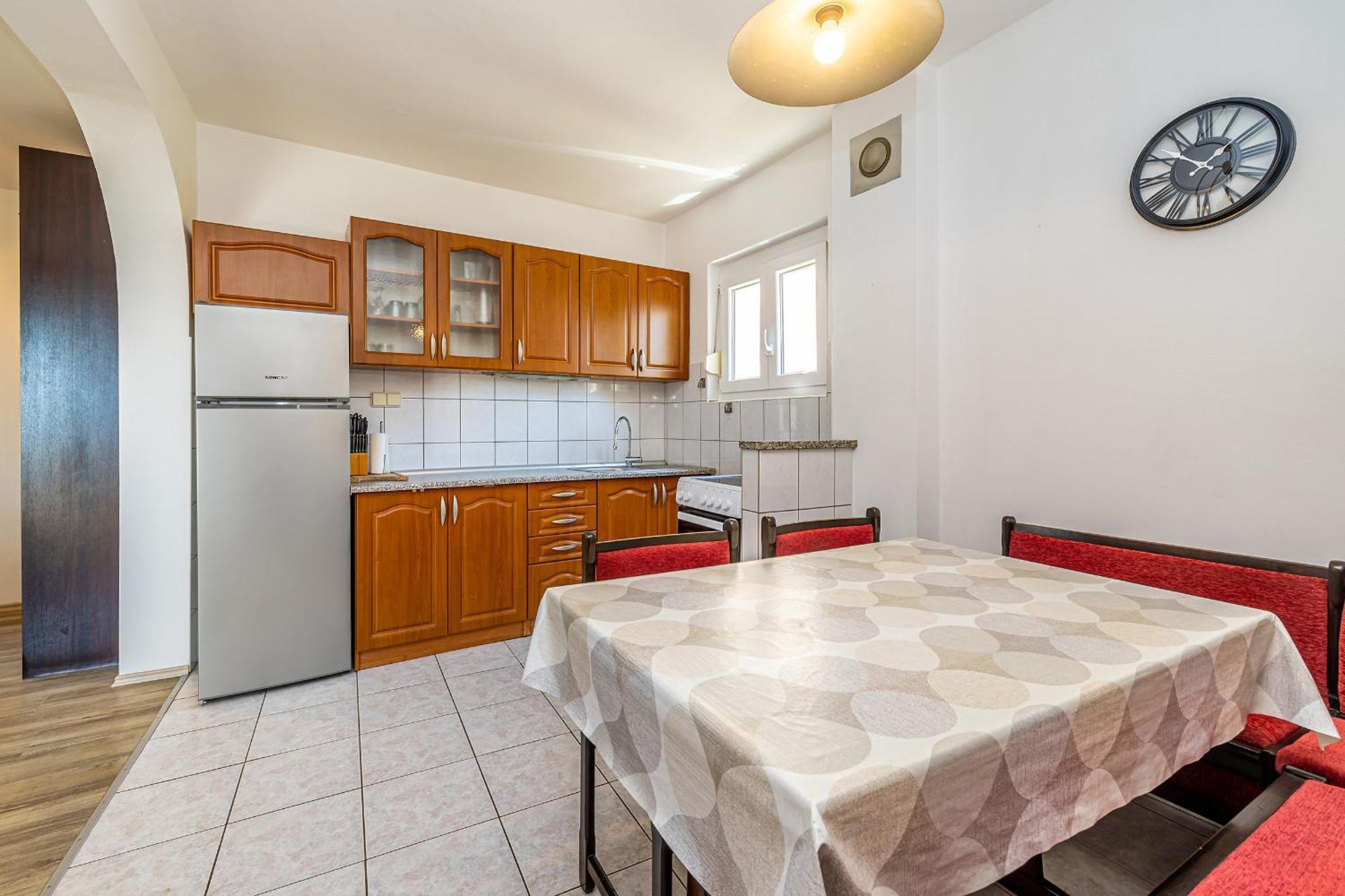 Private Accommodation Стара Башка Екстер'єр фото